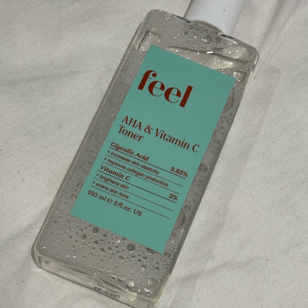Feel AHA & Vitamin C Toner